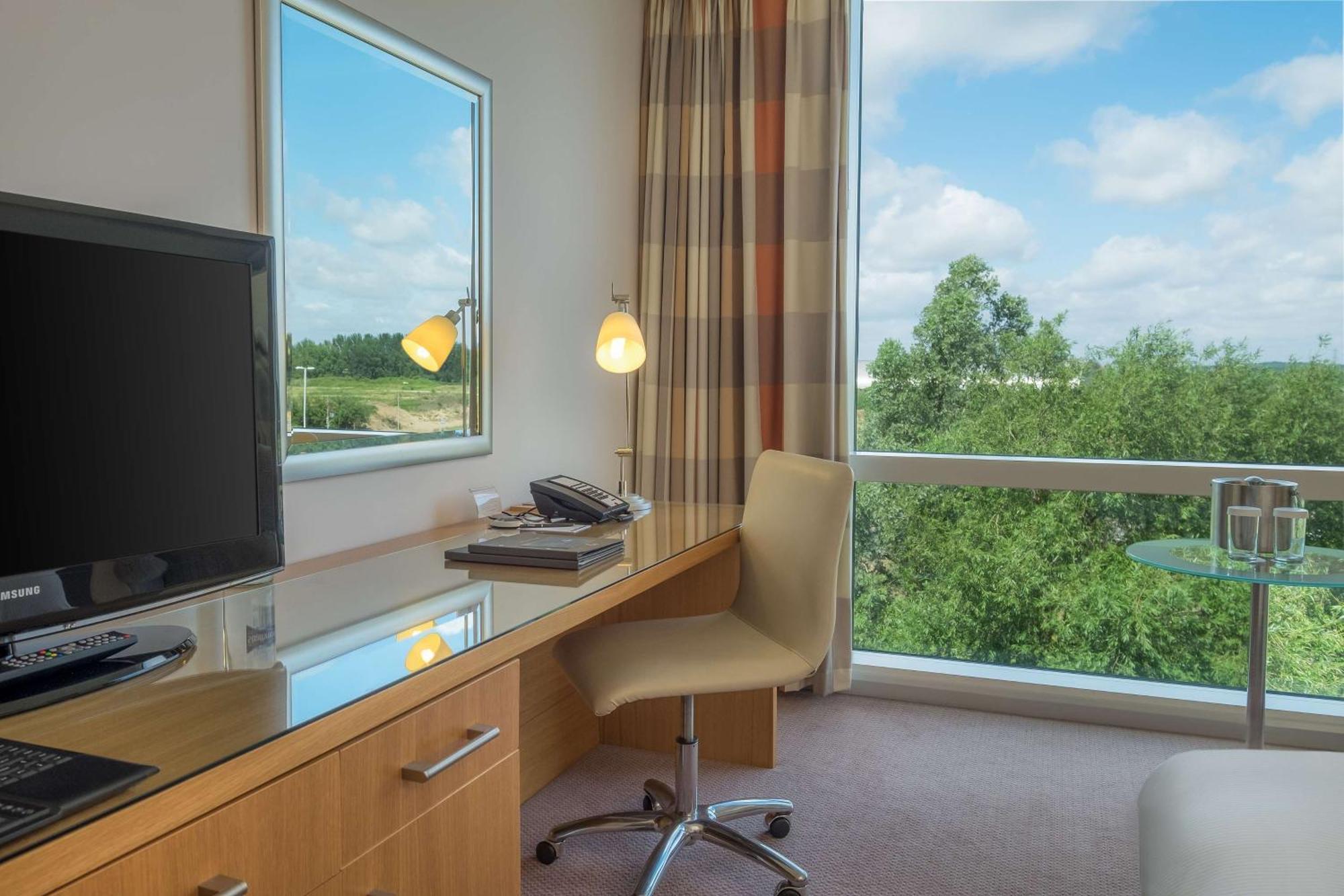 Hilton 4*