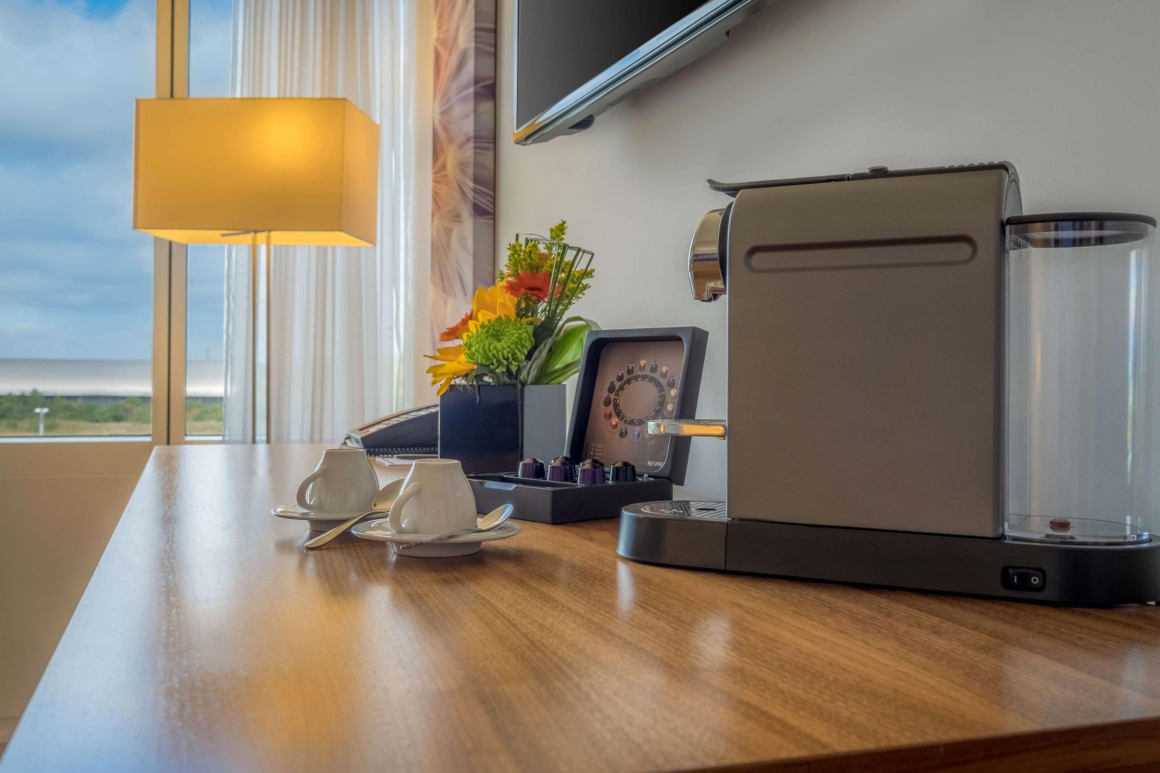 Hilton Отель 4*
